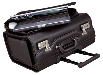 Mit Laptopfach