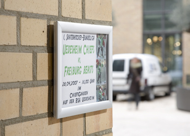 Plakatrahmen "Outdoor", Anwendung