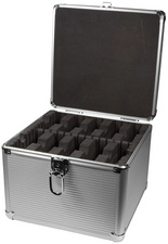 Schutzkoffer für 10 x 3,5" Festplatten, offen