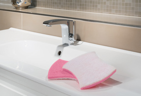 Symbolbild: Reinigungsschwamm Bath XXL
