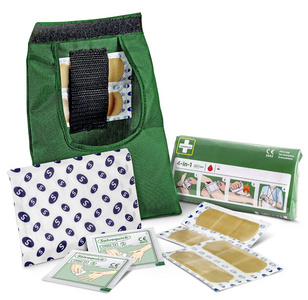 Erste-Hilfe-Set im Nylon-Etui, geöffnet mit Inhalt