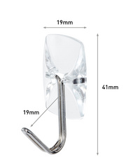  Crochet avec pointe en métal, détail