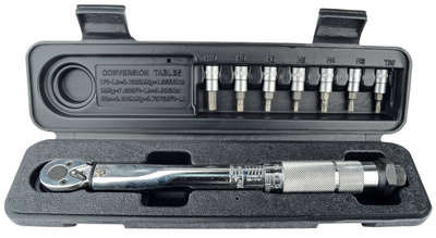 Kit de clé dynamométrique 1/4" (6,3 mm), dans une malette en plastique