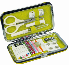 Etui de couture de voyage "Design", blanc - ouvert