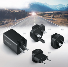 Adaptateur de voyage USB, vue détaillée