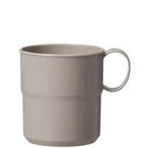 ( 3) Tasse