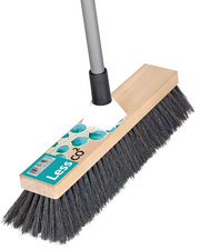 Holz-Besen mit Teleskopstiel "LessCO2"