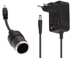 incl. bloc d'alimentation avec fiche euro et câble de recharge pour voiture