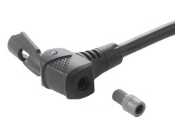 inkl. Adapter für Luftmatratzen etc.