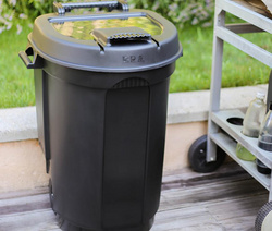  Visuel de référence : montre le produit en utilisation